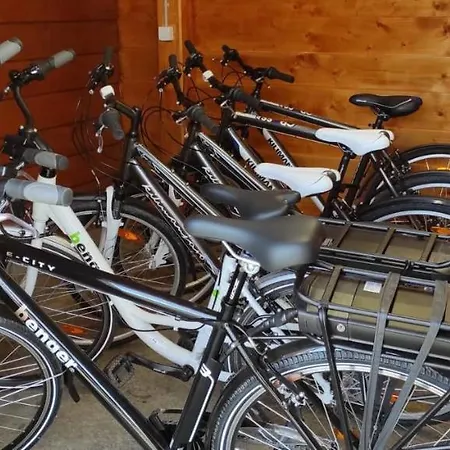 招待所 Levendula Vendeghaz Tiszaszolos